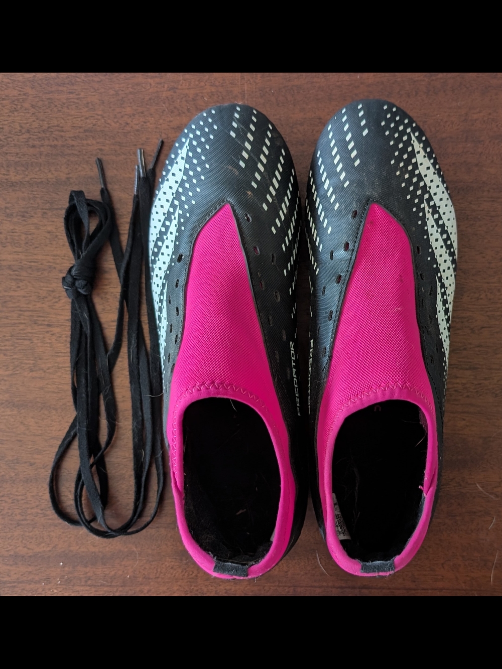 Adidas Predator Men's Size 9 Soccer Cleats